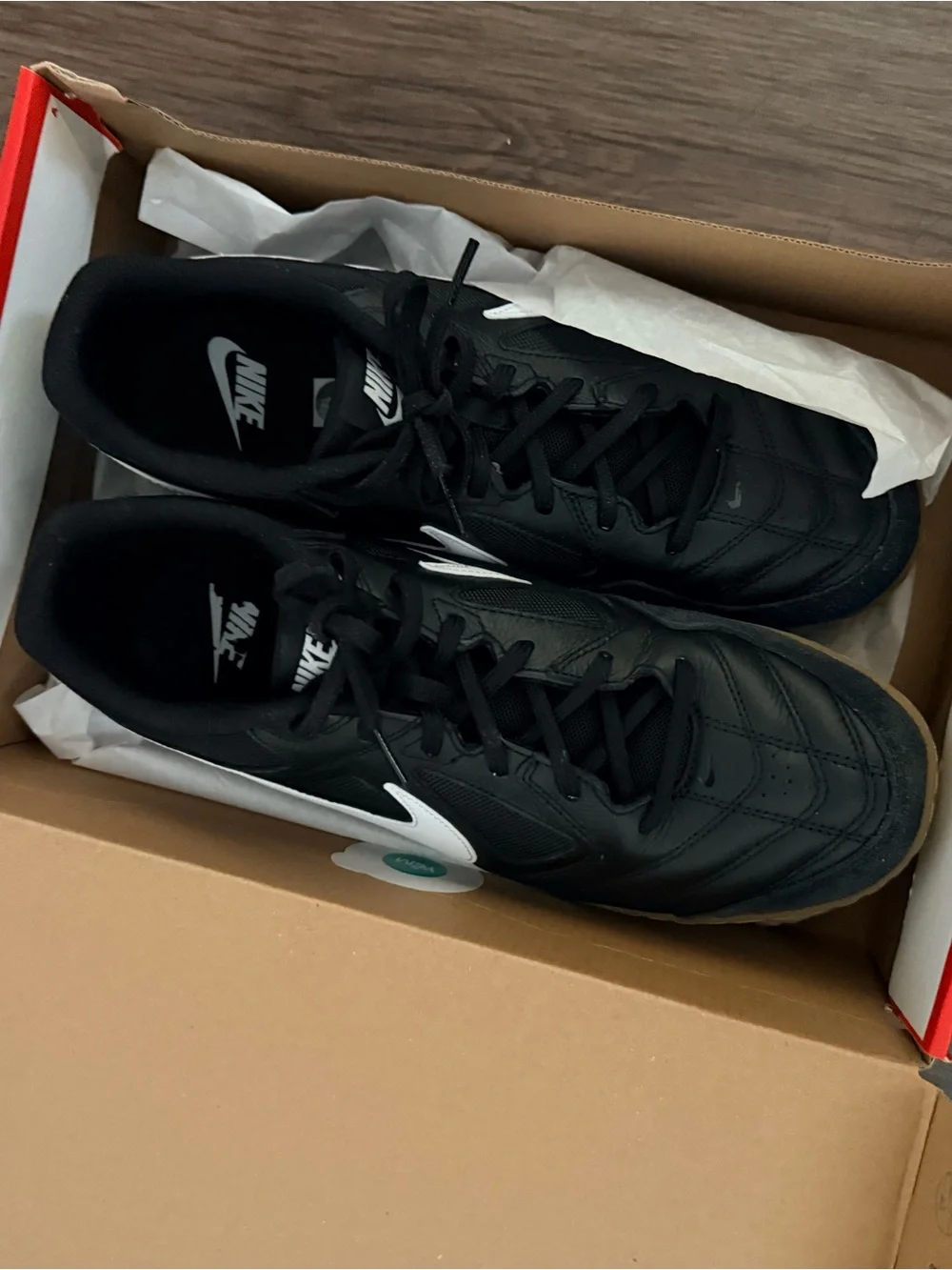 Nike Men’s Black & White Indoor Gato Shoes (Size 12)